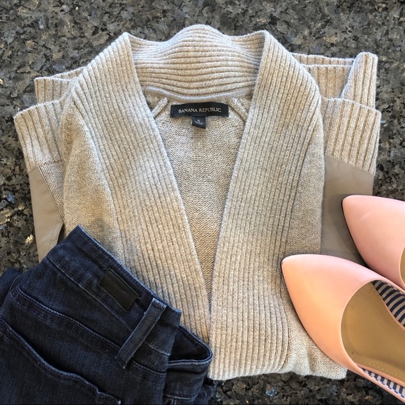 HP🎉Banana Republic Gray Faux Leather Cardigan - Picture 2 of 8
